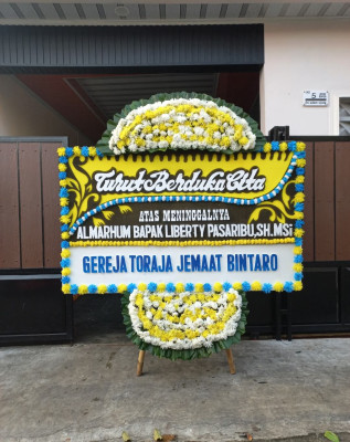Papan Bunga Duka di Danukusuman
